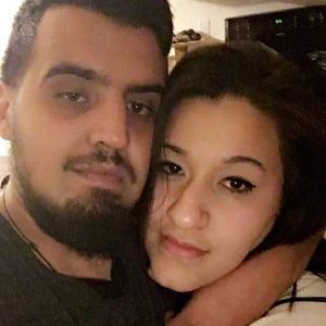 Meet your Posher, Esperanza